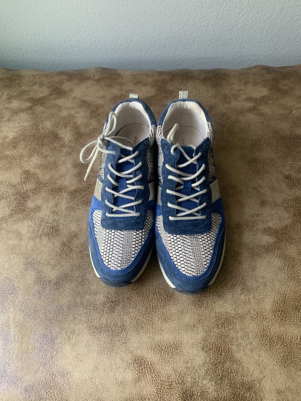 Antonio Melani Womens Edson Navy Blue Sneakers 8.5M With Box